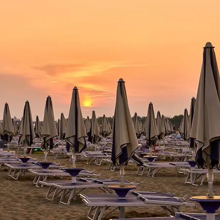 Renewed Two-bedroom In - Beahost * Bibione