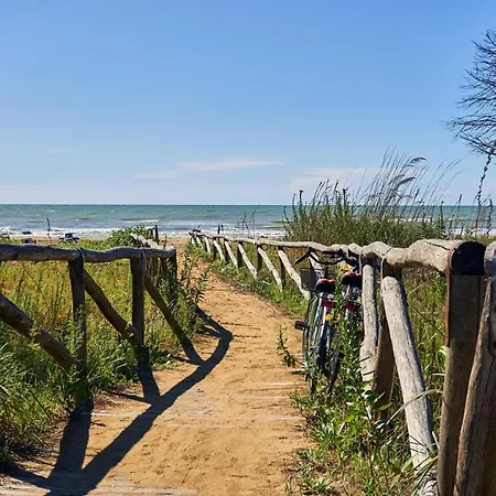 Renewed Two-bedroom In - Beahost Apartment Bibione